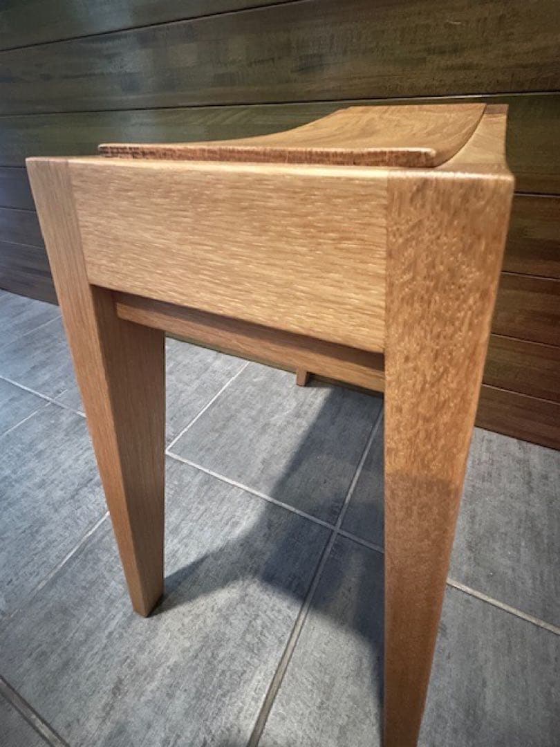 超美品■sarasa design b2c スタッキングスツール/オーク無垢材