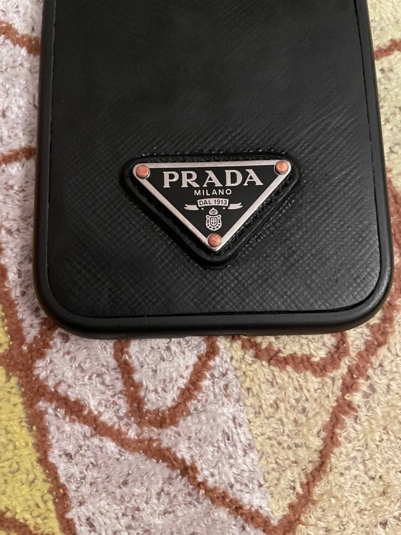 みんと　PRADA ブラック iPhone用ケース