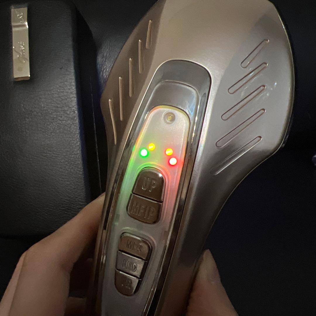 ドクターアリーヴォ ザ クリニック ゴースト フォー メディカル 高出力美顔器