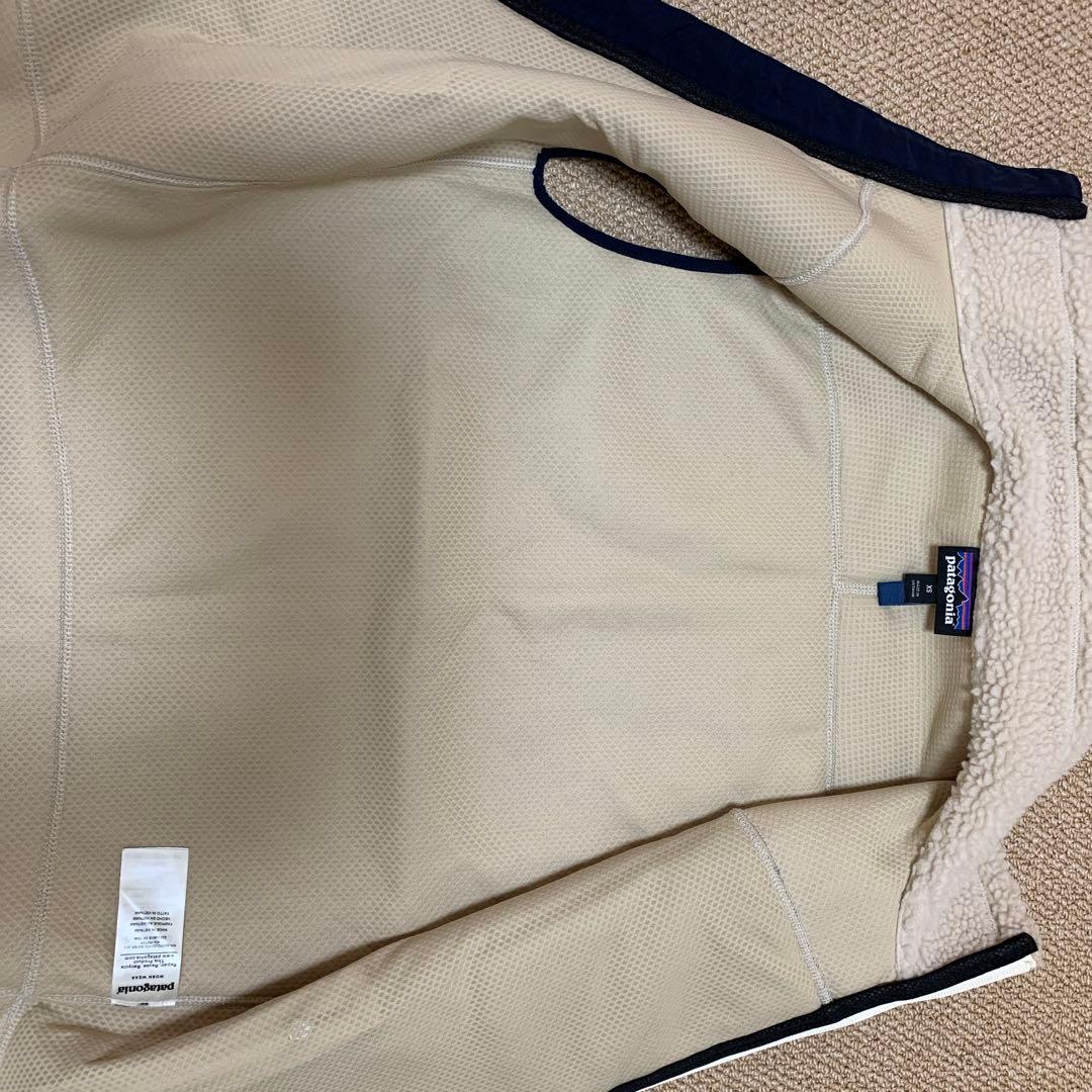patagonia フリース ベスト クリーム色 ネイビー