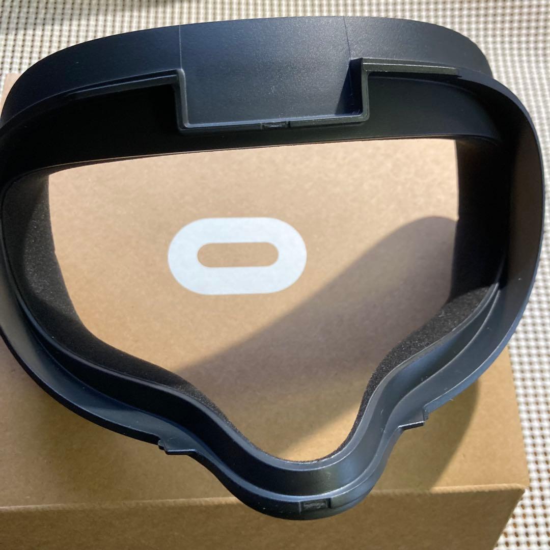 【萌】Quest 2 VRヘッドセット 64GBモデル【取置】