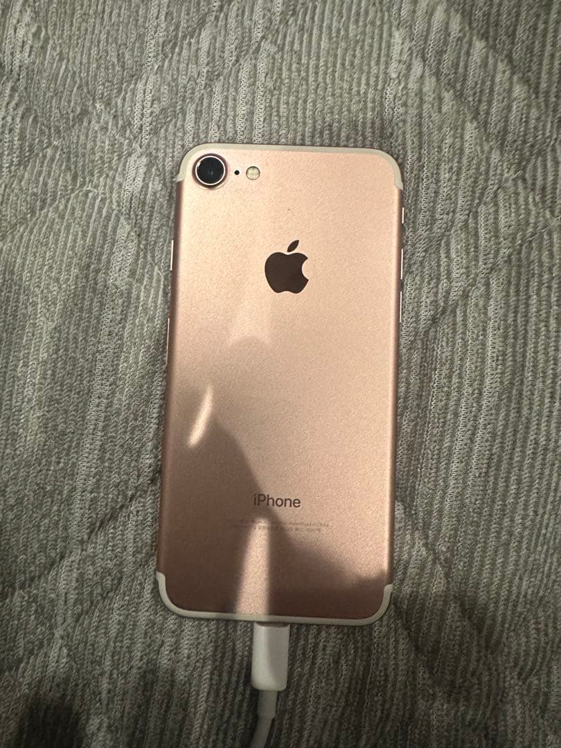 スマートフォン本体 Apple iPhone 7 128GB