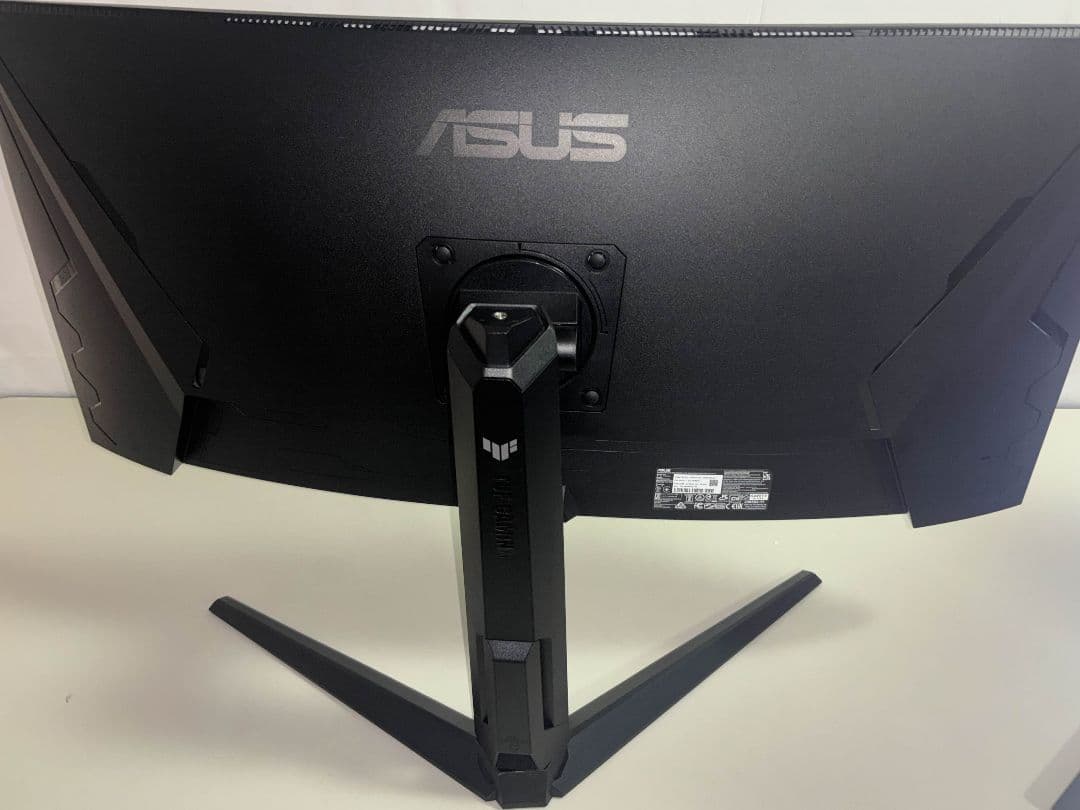 ディスプレイ・モニター本体 ASUS TUF Gaming VG34VQL3A