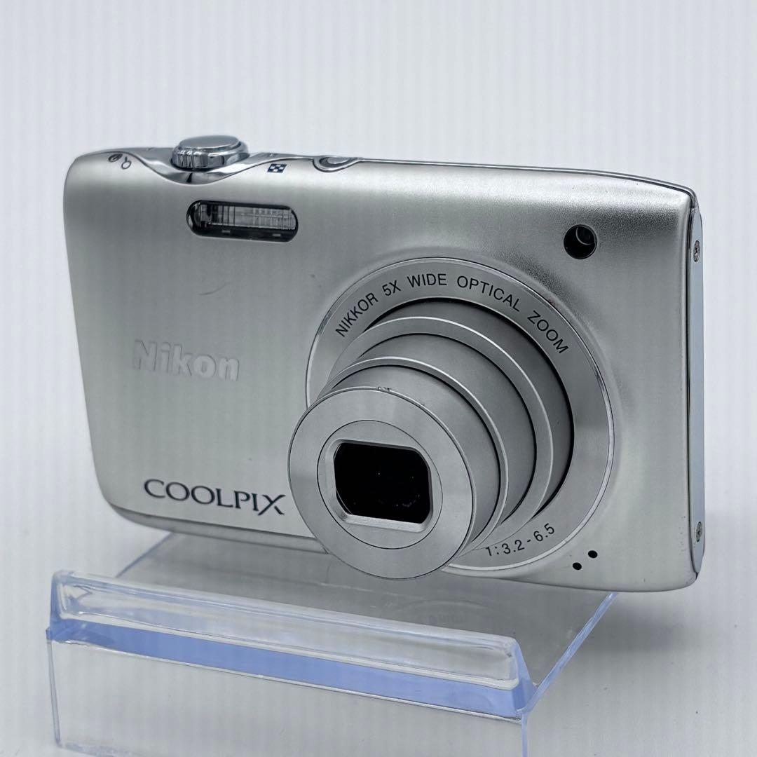 ニコン COOLPIX S3100 デジカメ 付属品完備 SDカード付き