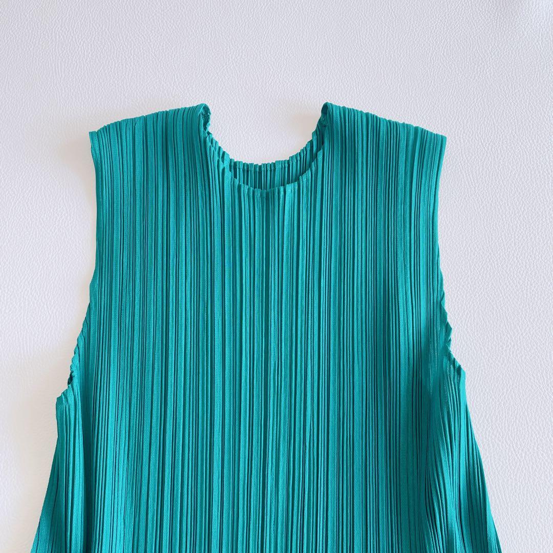 極美品✨近年✨プリーツプリーズ　トップス　チュニック　グリーン　サイズ3 緑