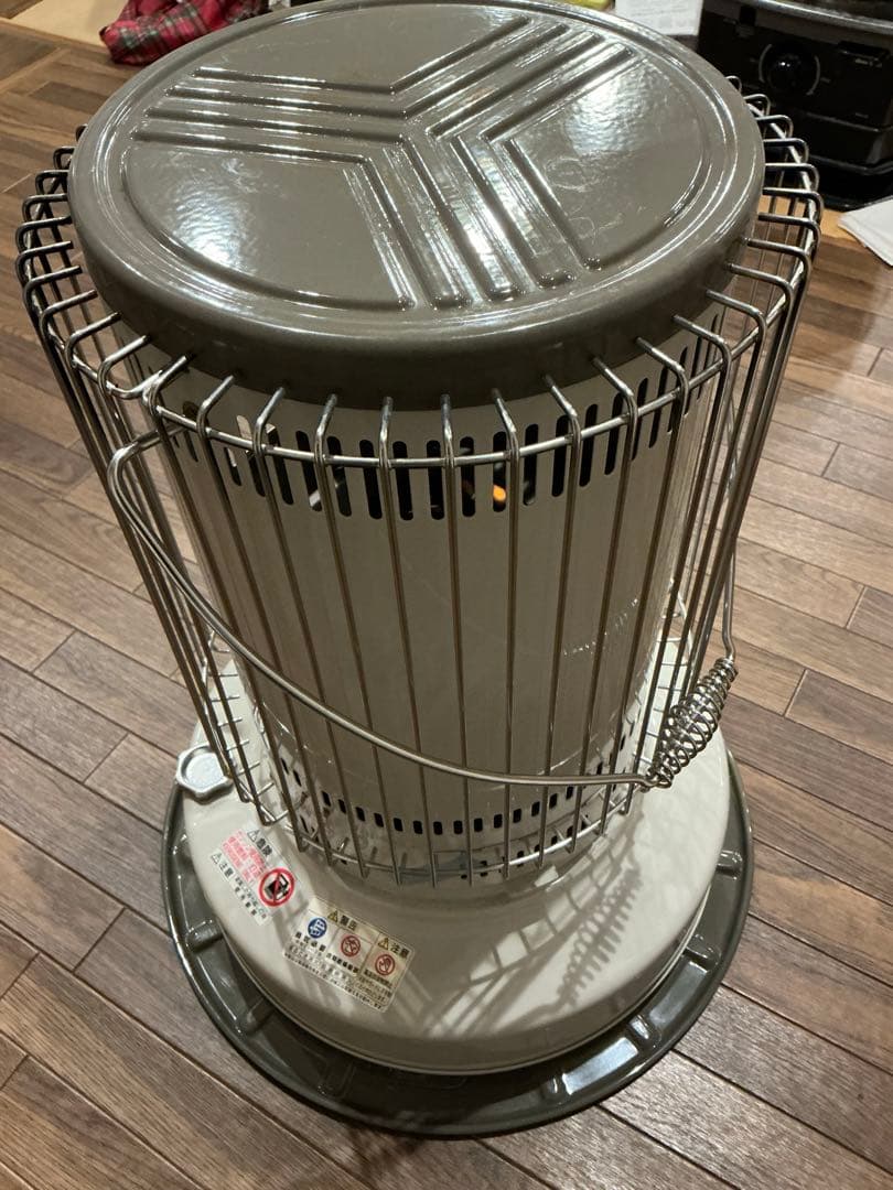 KS 67H ストーブ　2023年製