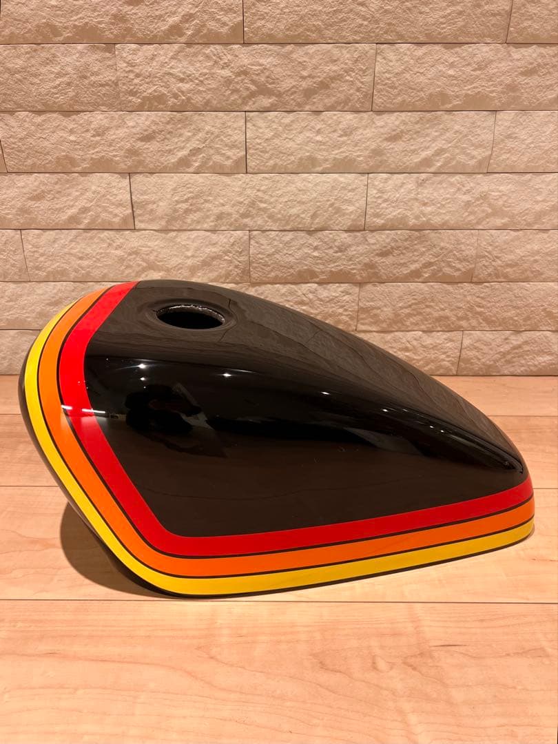 サイモンカスタム(Simon Kustoms) タンクカバー