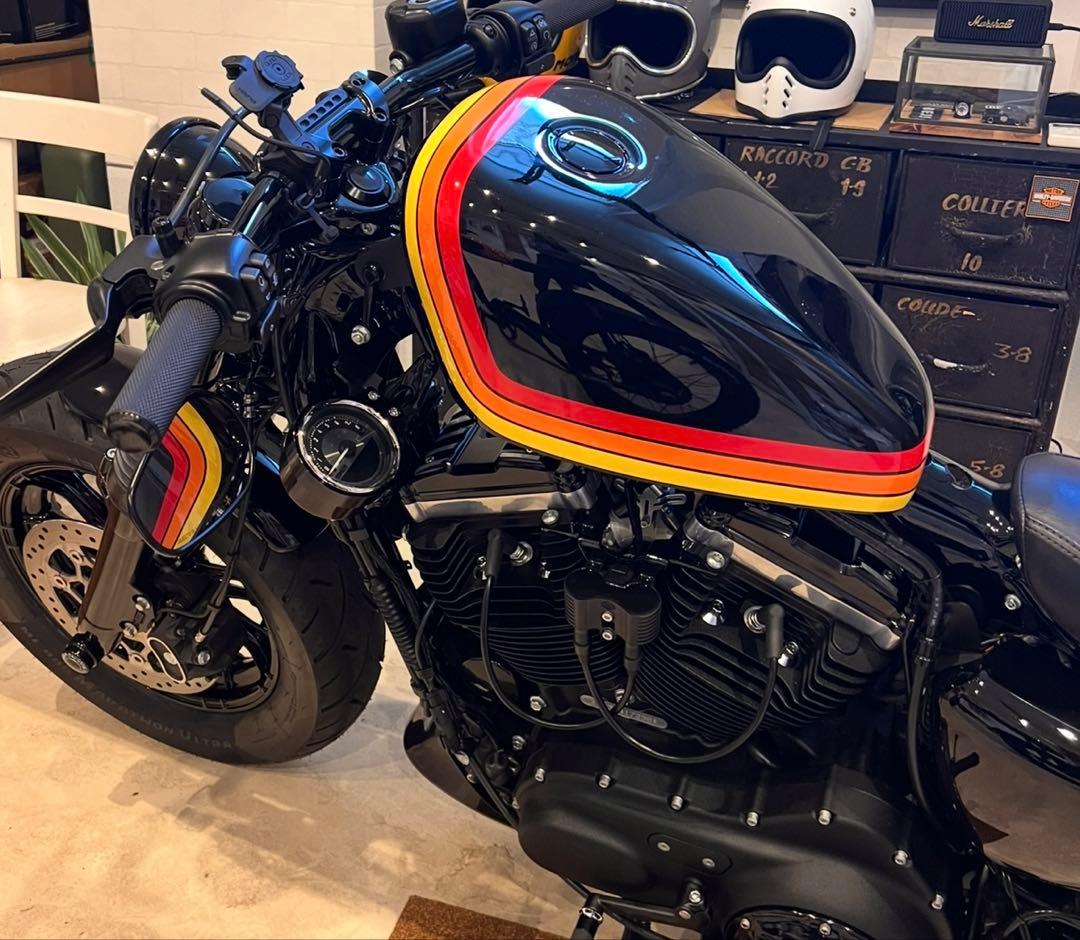 サイモンカスタム(Simon Kustoms) タンクカバー