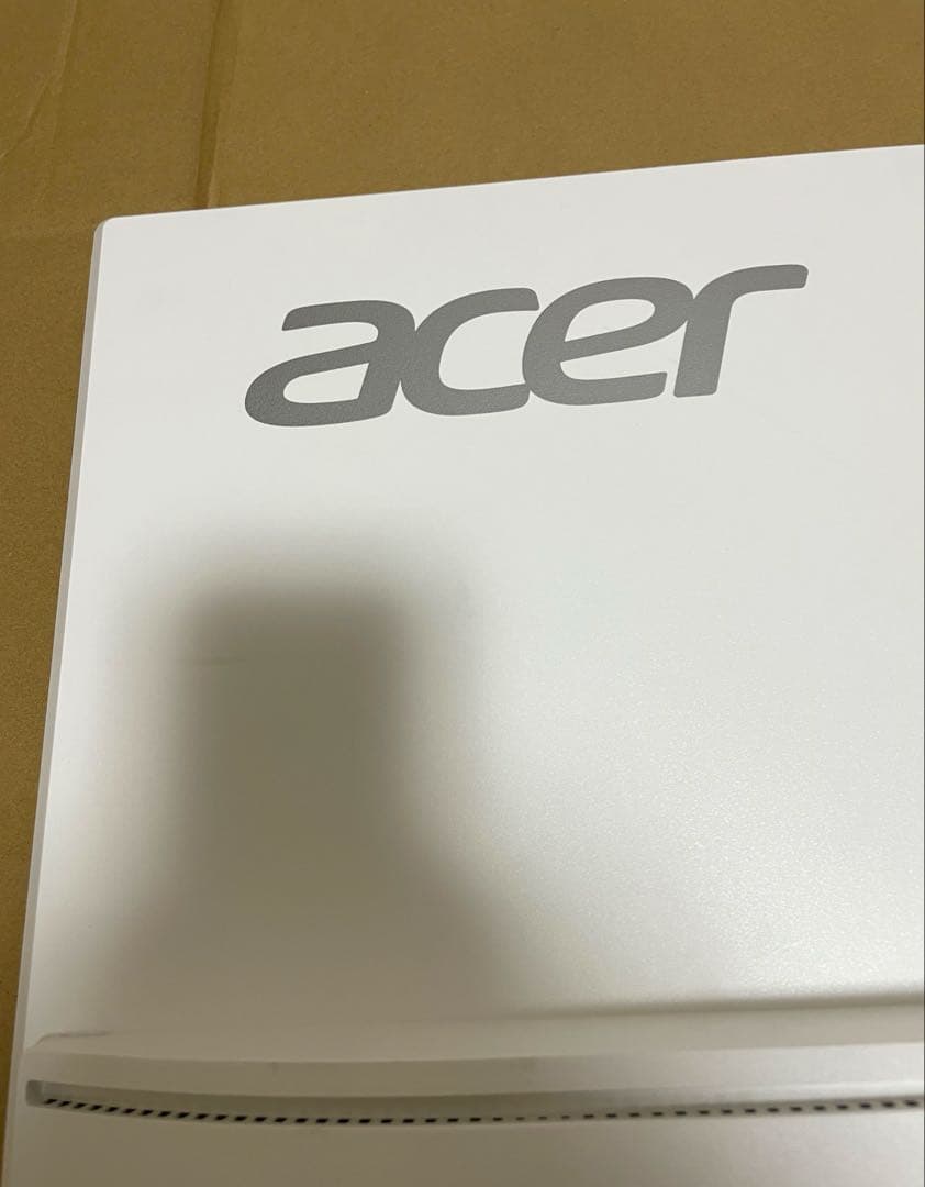 Acer ET322QK wmiipx 31.5インチ 4Kモニター 本体