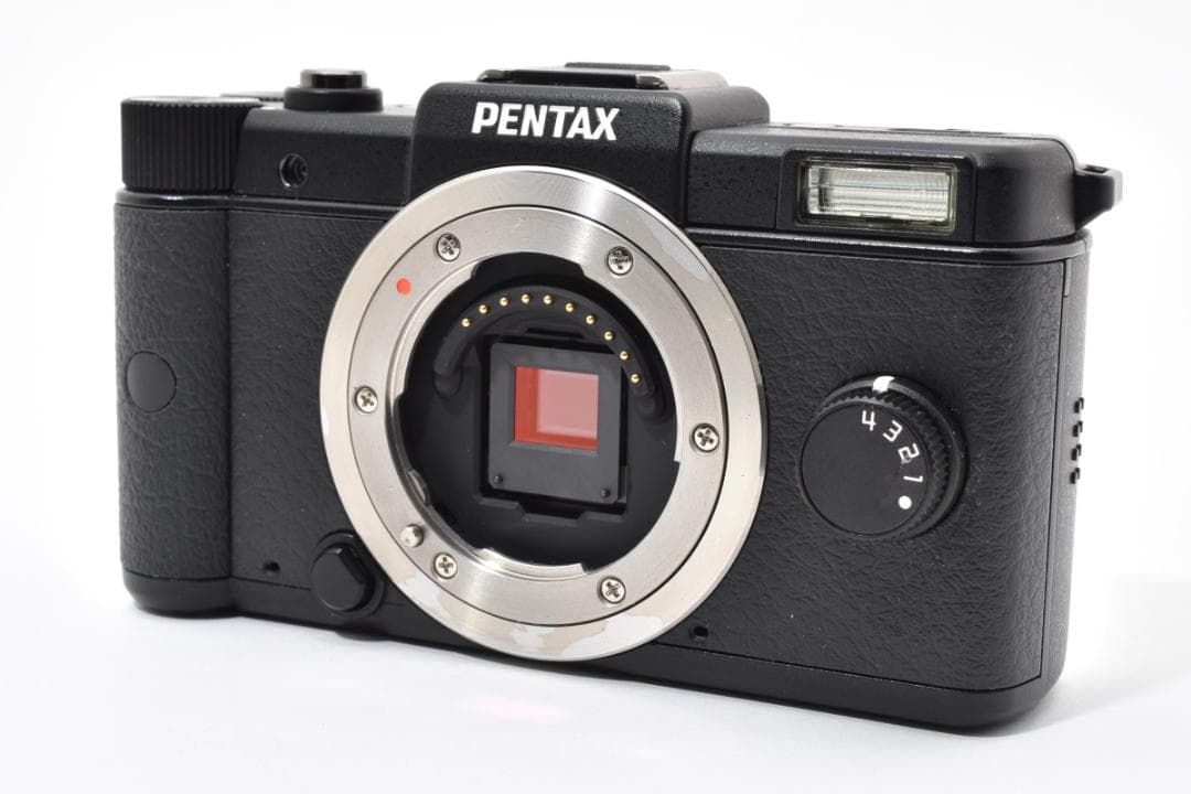 超美品 ペンタックス Q ミラーレスデジタルカメラボディ ブラック Pentax