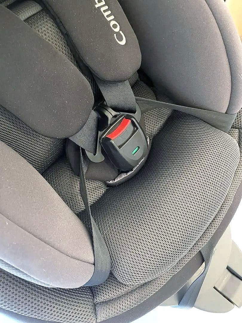 Combi チャイルドシート THE S エッグショック ZC-690