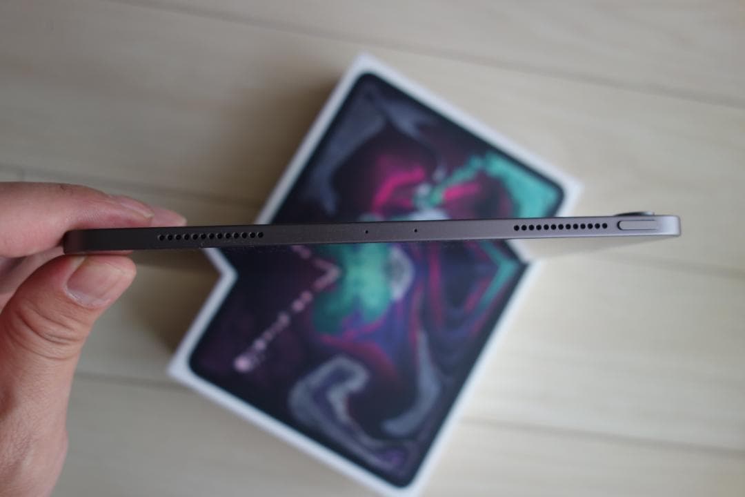 iPad Pro 11インチ Wi-Fiモデル 64GB（ジャンク品）