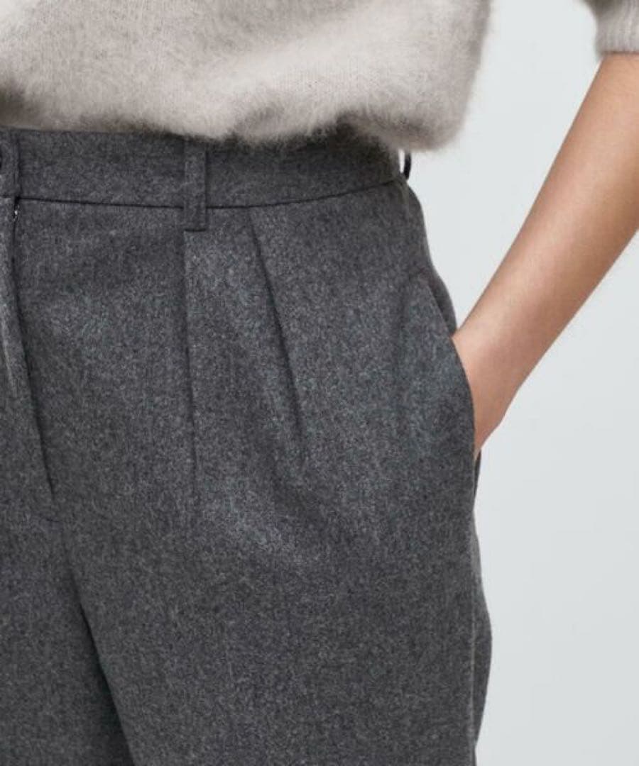 【デプレ トゥモローランド】ウール　フラノ　タック　テーパード　パンツ　グレー