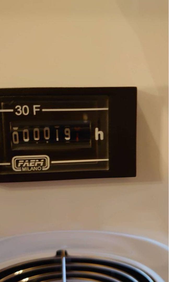 [イタリア製]ビューコラハイブリッド　コラーゲンマシン　美容機器　美容室エステ