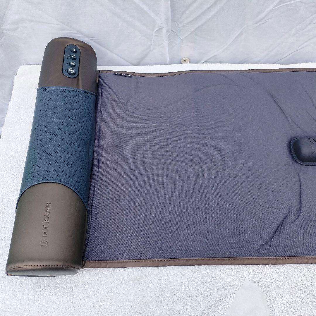美品 DOCTERAIR ドクターエア　3Dエアストレッチマット EAM-01
