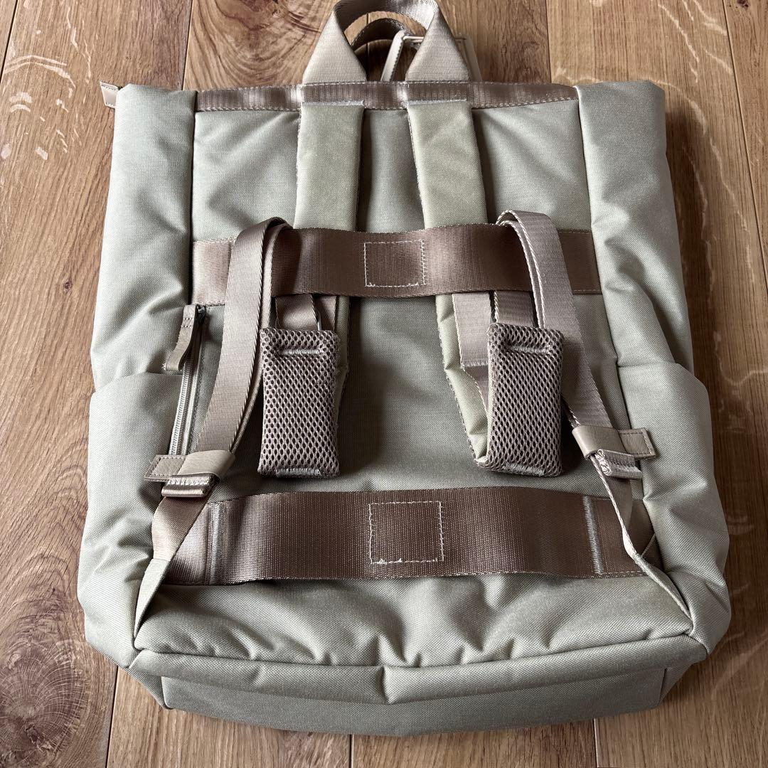 ミレストMILESTO STLAKT ストラクト A4 B4 2WAY PC収納