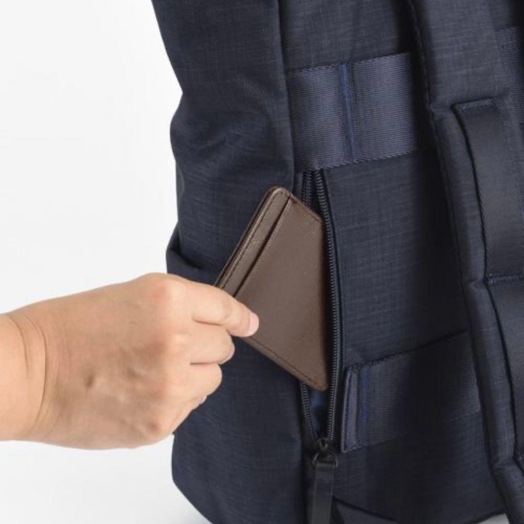 ミレストMILESTO STLAKT ストラクト A4 B4 2WAY PC収納