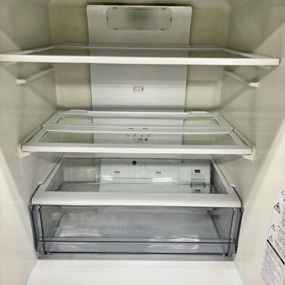 626 AQUA　大型冷蔵庫　1~4人暮らし　小型　一人暮らし　家庭用　ホワイト