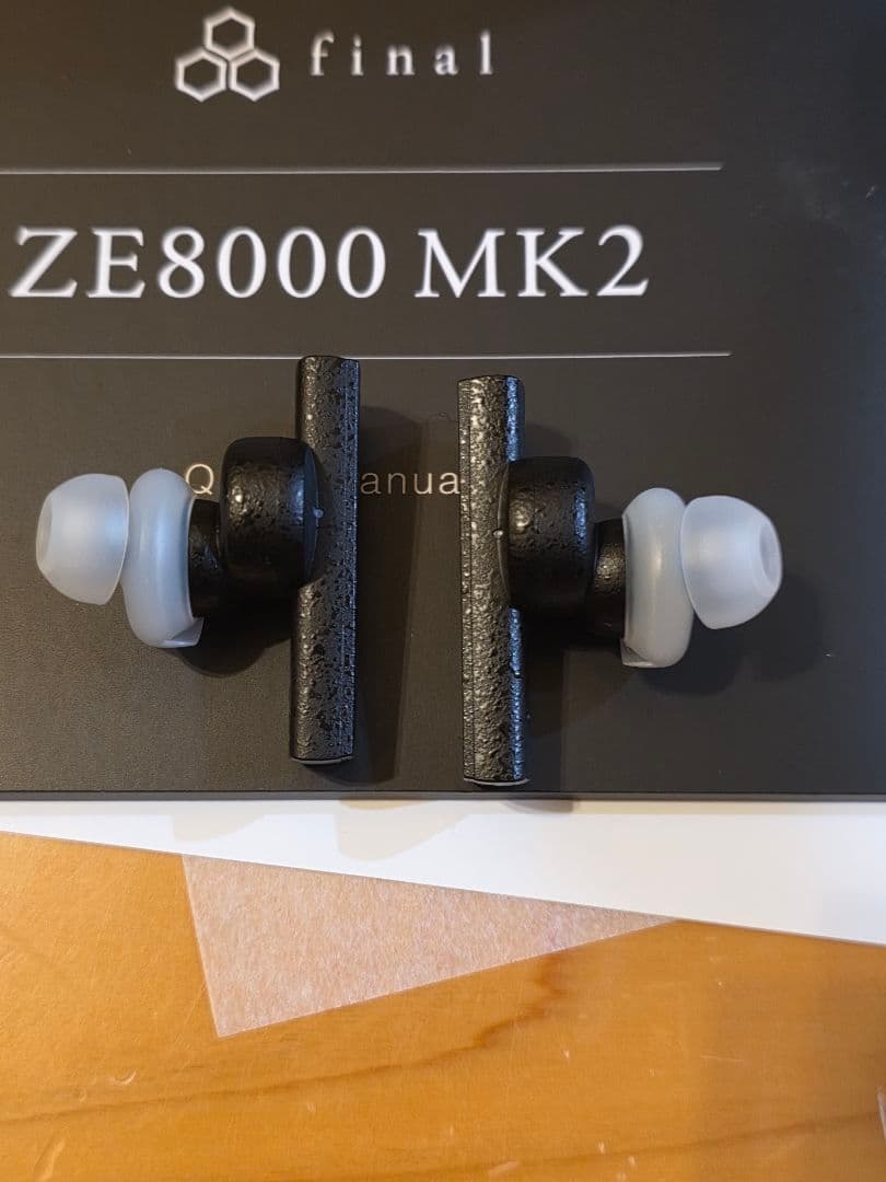 【美品】final ZE8000 MK2 ワイヤレスイヤフォン ブラック