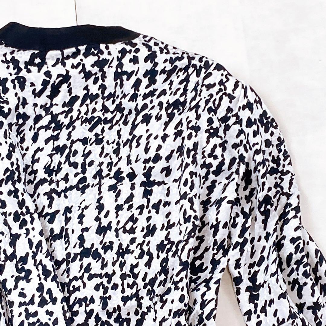 美品 総シルク ウエストゴム ジバンシー 総柄 金ボタン LL 大きいサイズ