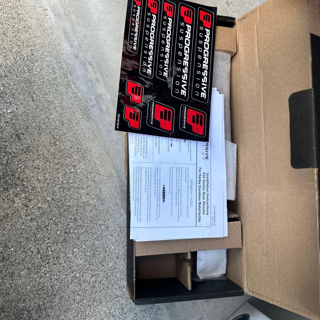 ハーレー　ダイナ系　ショックアブソーバー11インチ