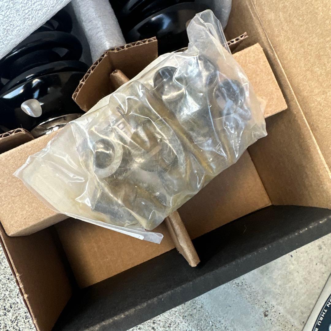 ハーレー　ダイナ系　ショックアブソーバー11インチ