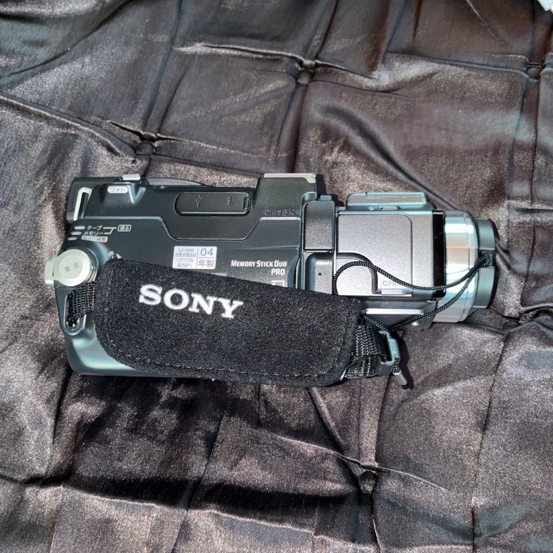 再生・録画可動品　MINI DVSonyビデオカメラ　DCR-HC88