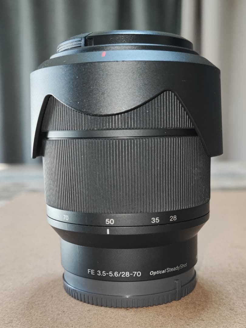 SONY FE 28-70mm F3.5-5.6 OSS　美品