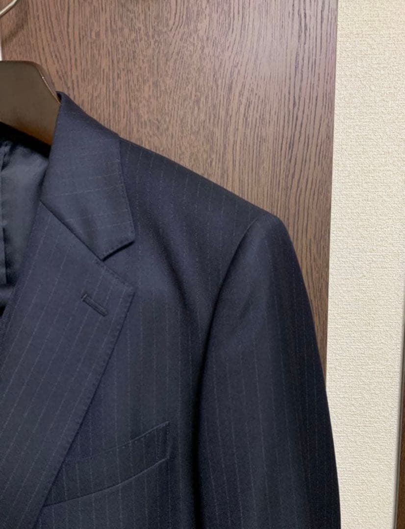 専用A6新品未使用！イタリアREDAウール100%ネイビー3ピーススーツ！