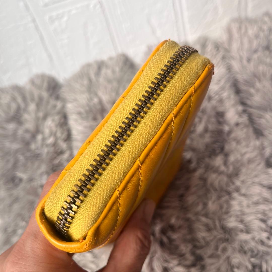 良品✨GUCCI マーモント　長財布　キルティング　ラウンドファスナー　イエロー