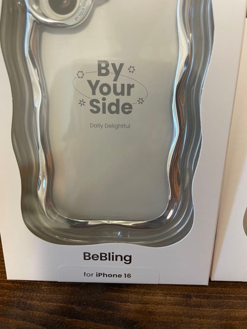 新品iPhone 16シルバー、リングセットiface BeBling