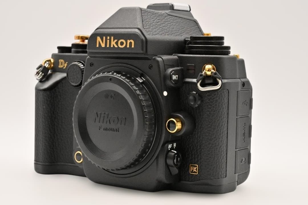 限定 Nikon Df Gold Edition 50mm f1.8レンズキット