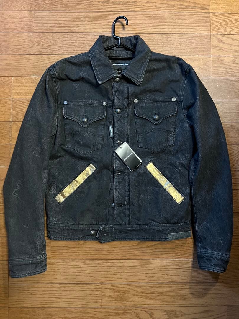 新品 EMPORIO ARMANI ブラックデニムジャケット