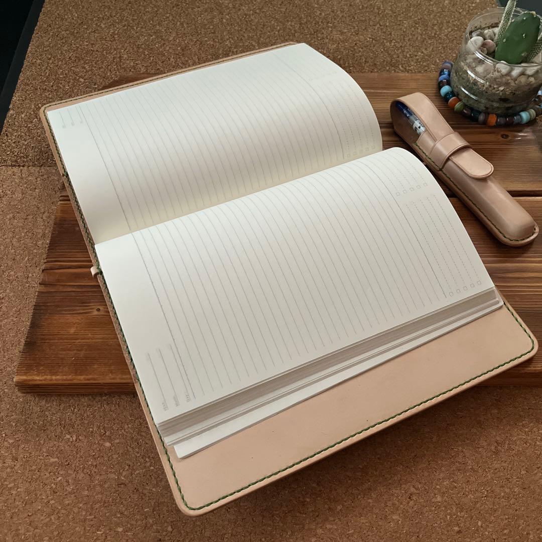 ヌメ革のA5サイズ 手帳カバー117 ペンケース65