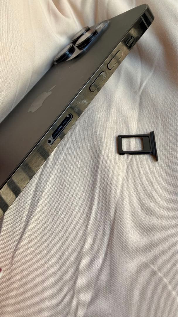 Izaz Tamamiさん専用AppleiPhone14Pro スペースブラック