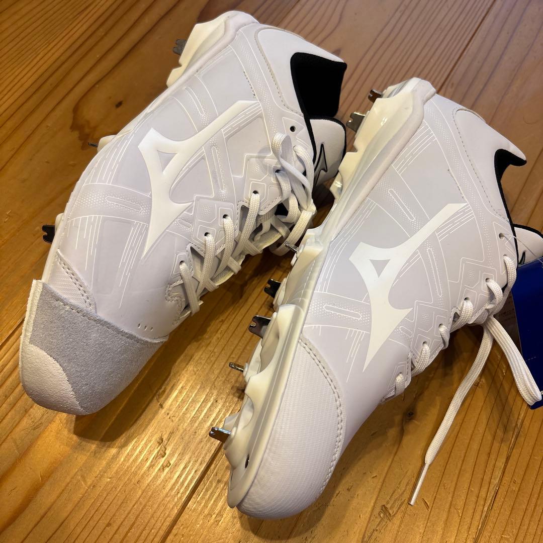 【新品・未使用】ミズノ 野球スパイク 28.5cm ホワイト×ホワイト