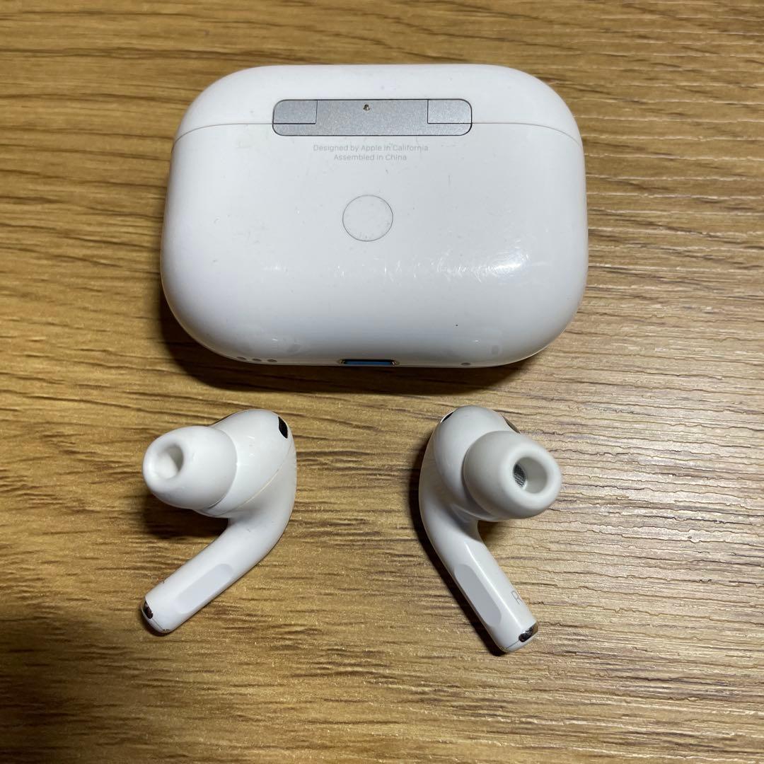 Apple Airpods Pro 第2世代　lightning