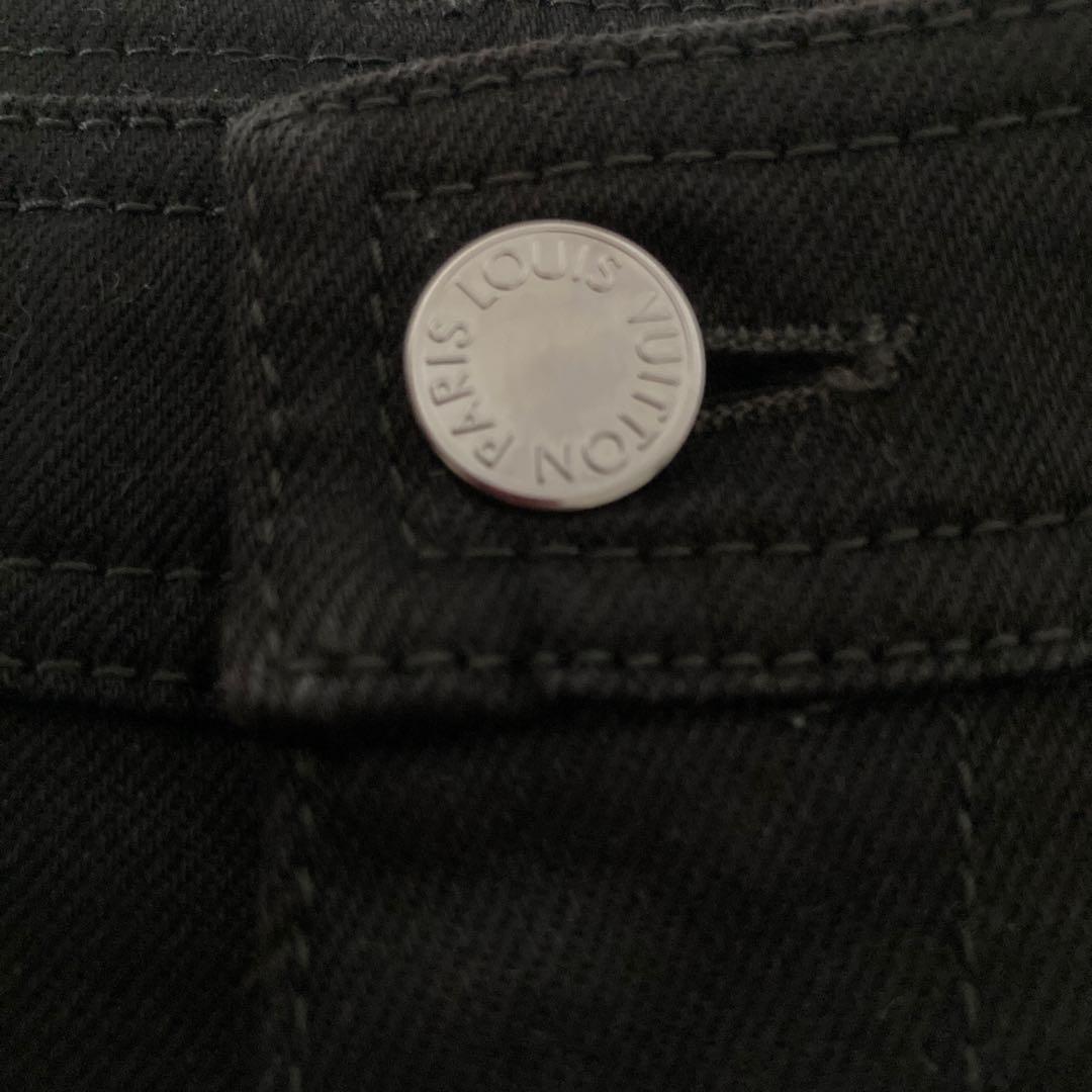 LOUIS VUITTON スリムフィット ブラックパンツ
