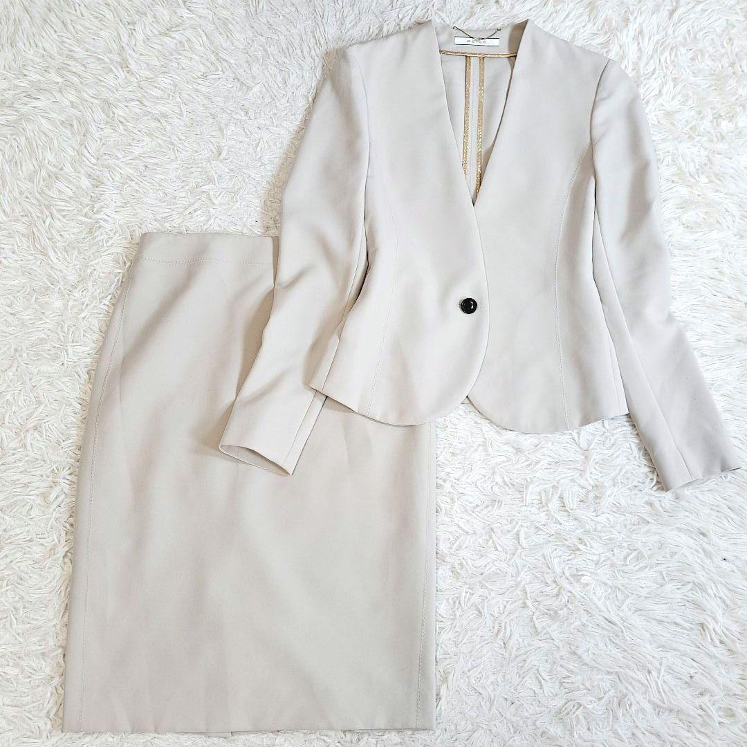 良品✨ベイジ 洗える!スカートセットアップ 現行タグ ノーカラージャケット