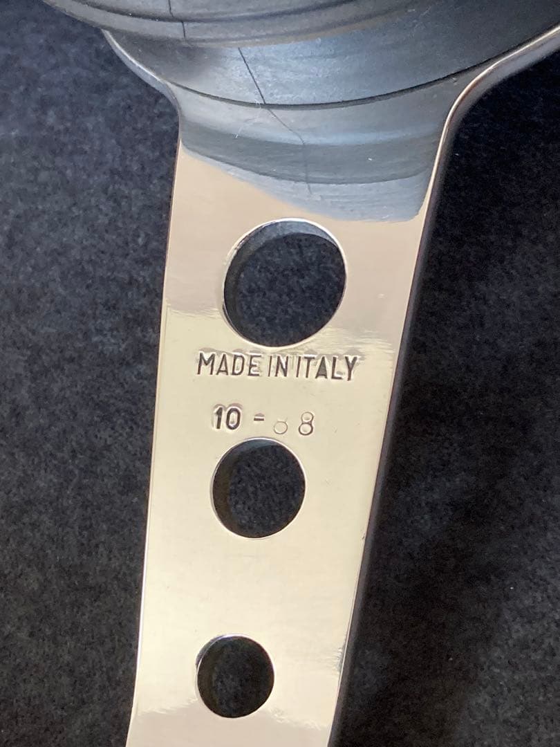 MOMO super INDY 1988年　ウッドステアリング