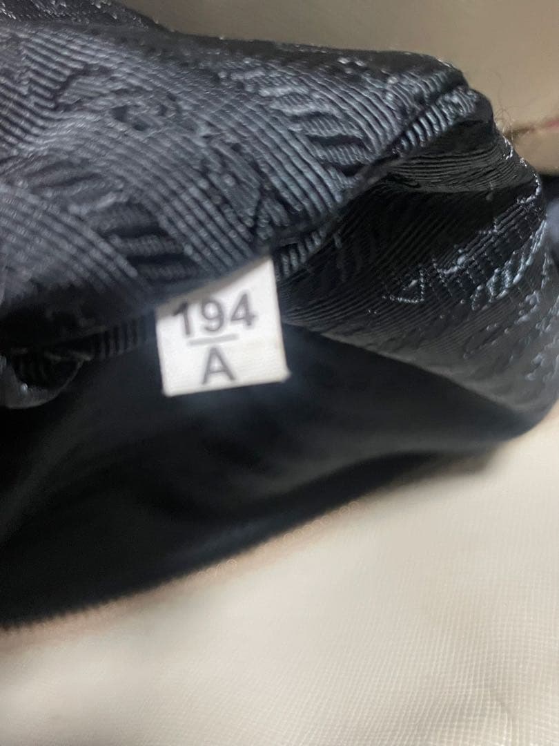 【希少】PRADA デニム ハンドバッグ サフィアーノ　保存袋付き　BN2441