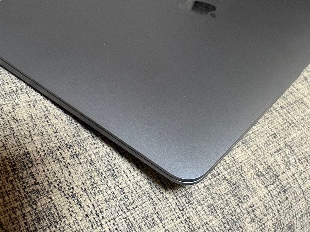 MacBookAir13インチ メモリ8GB 整備済製品 バッテリー容量99%