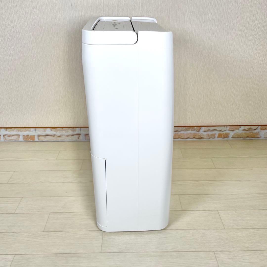 アイリスオーヤマ 衣類乾燥除湿機 DCE-6515 2024年製 説明書付き