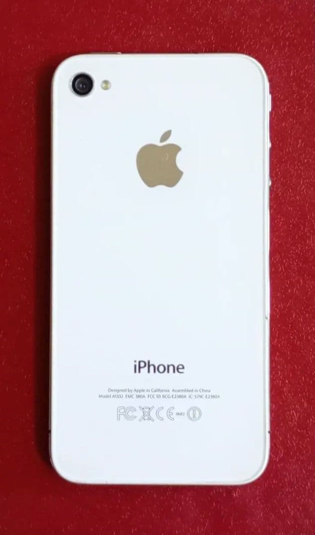 超特別価格アップル iPhone 4 Sim フリー 美品ホワイト