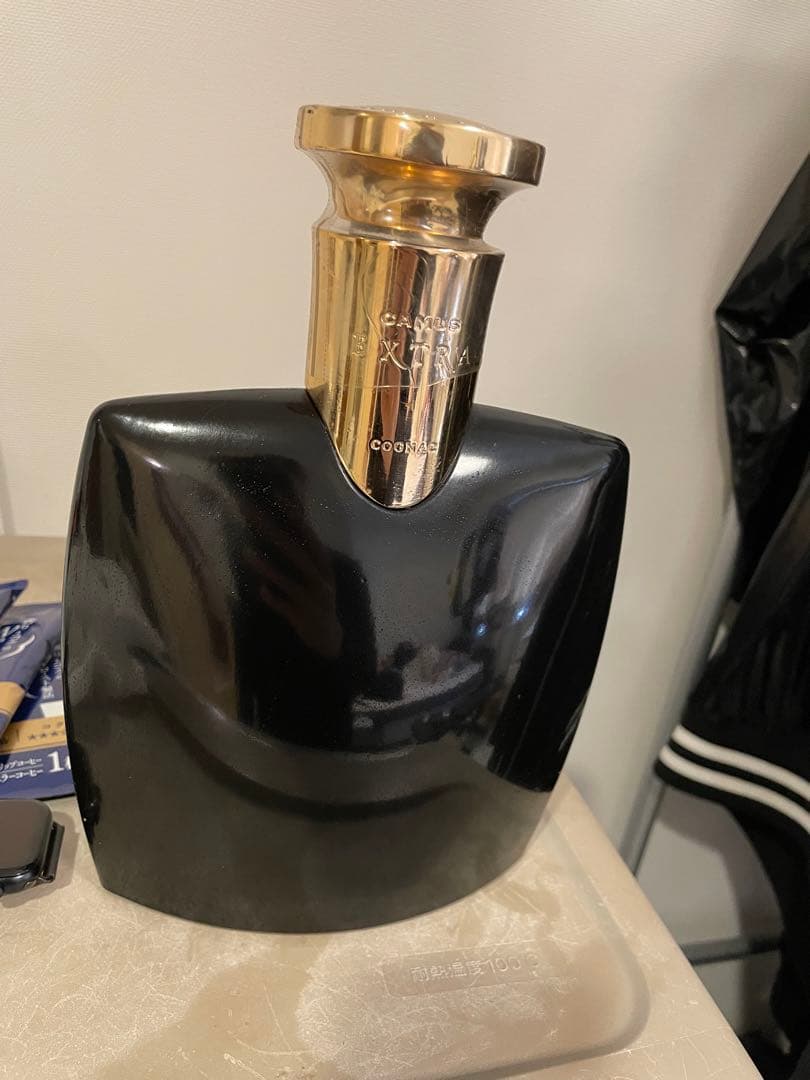 カミュエクストラダーク