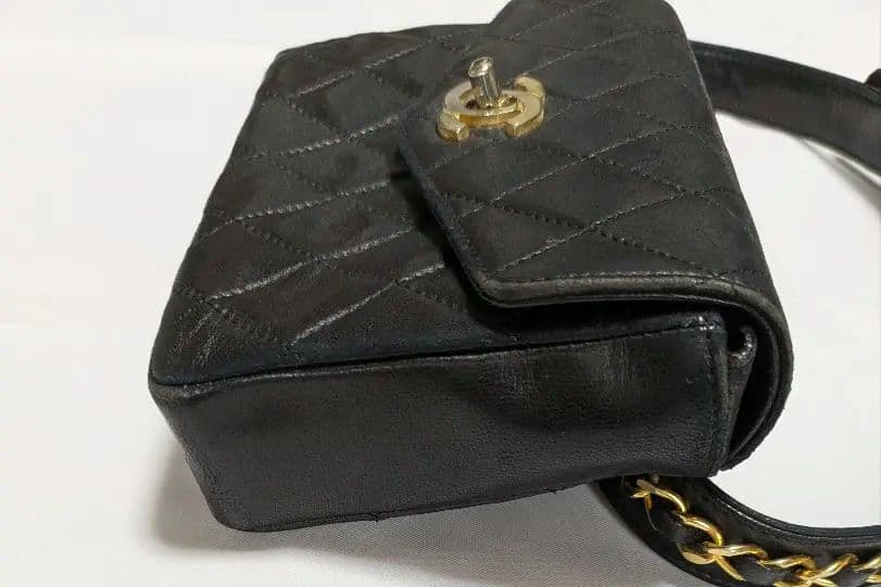 CHANEL マトラッセ　ラムスキンチェーン　ウエストポーチ