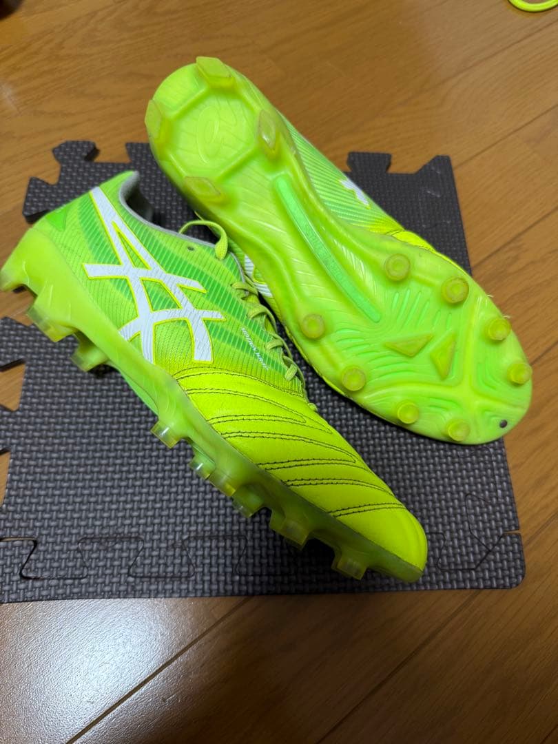 アシックス　ウルトレッツァ　27センチ