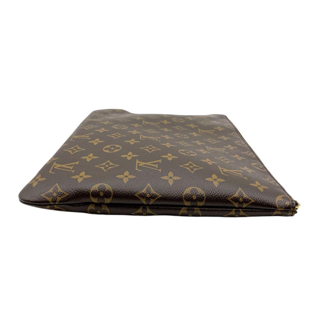 極美品 ルイヴィトン M44499 エテュイ ヴォワヤージュMM クラッチバッグ