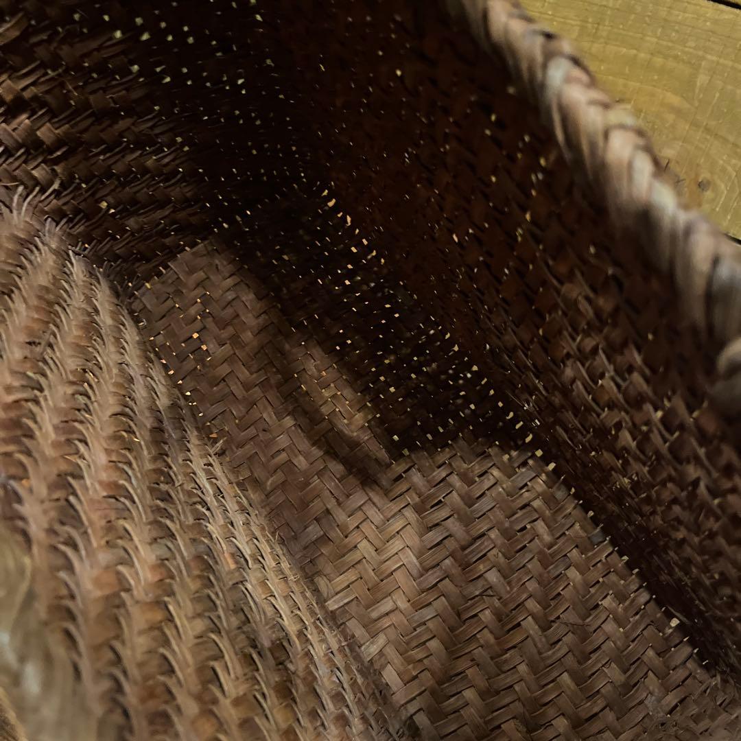 hono希少な山葡萄バック