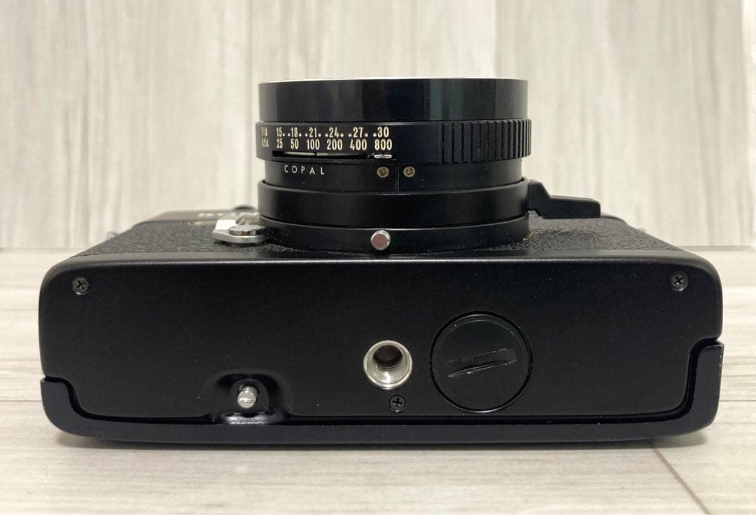 『動作確認済み』Konica C35 FD ブラックボディ フィルムカメラ